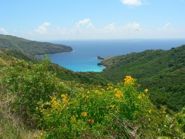 76- Pique-nique au dessus de la baie de Hakaea 